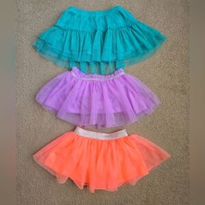 Lot Of Twirly Skirts